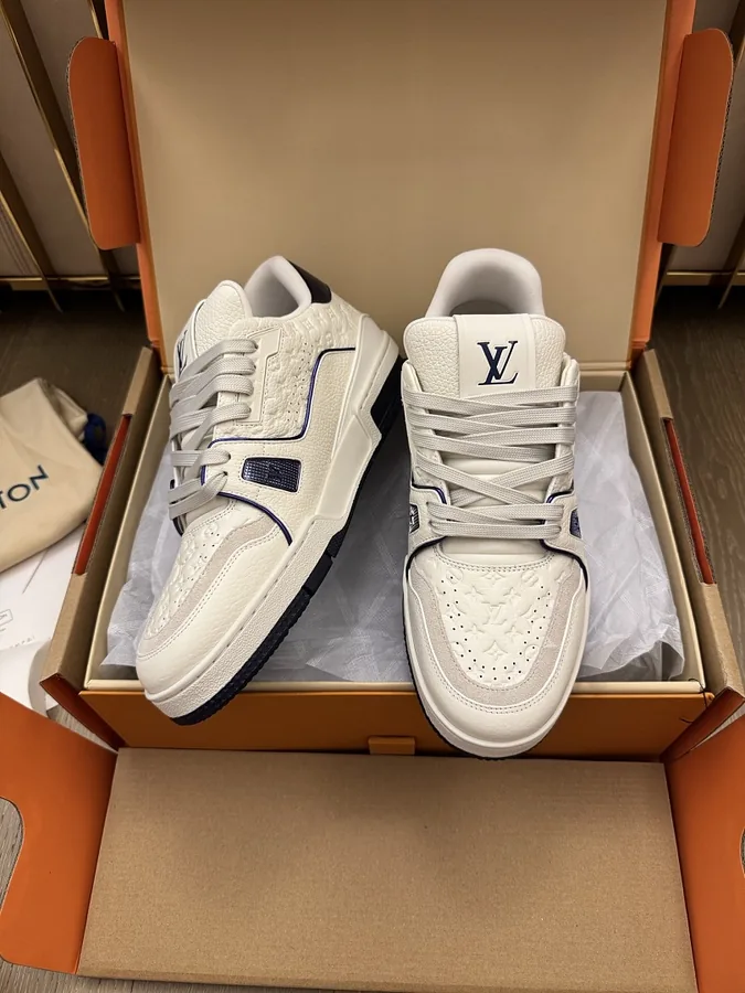 LV Trainer Sneaker Grey Monogram