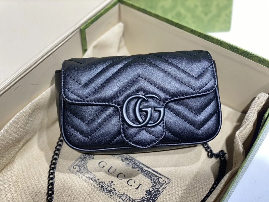 Gucci GG Marmont Mini Black Chain Shoulder Bag