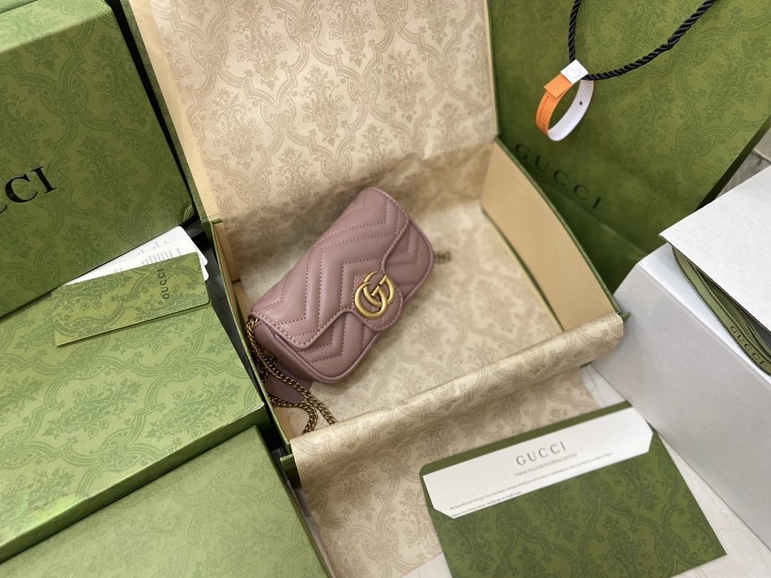 Gucci GG Marmont Mini Leather Chain Bag