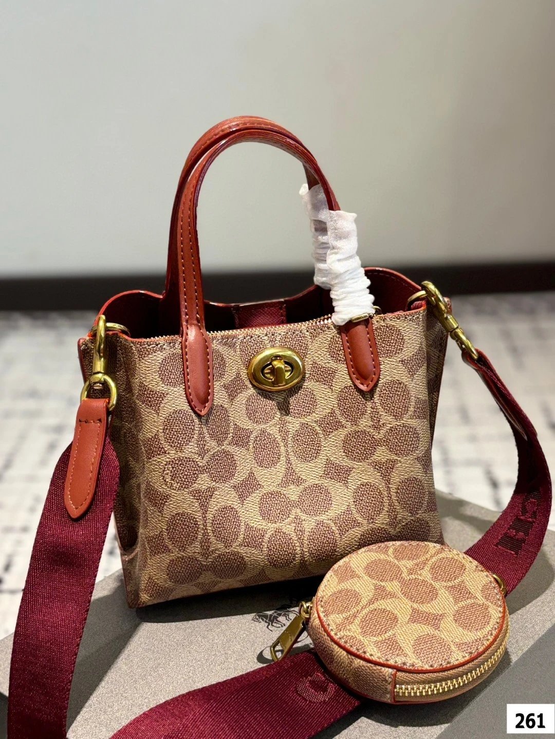 Coach Willow 24 Leather Bucket Bag
