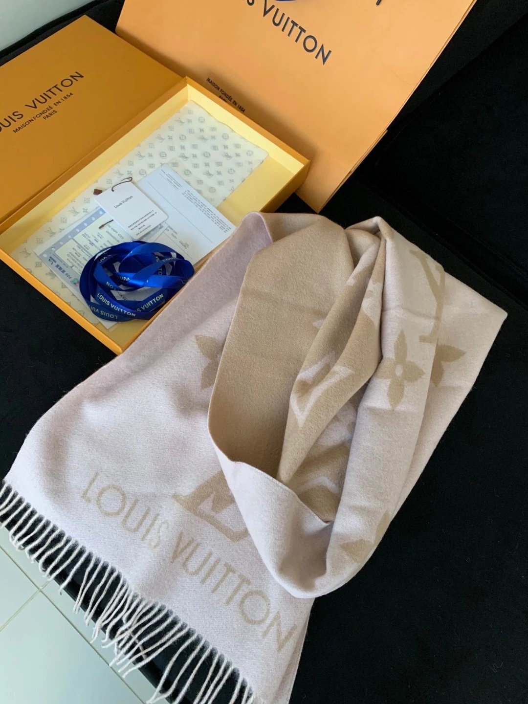 Reykjavik Cashmere Scarf in Milk Tea Pink