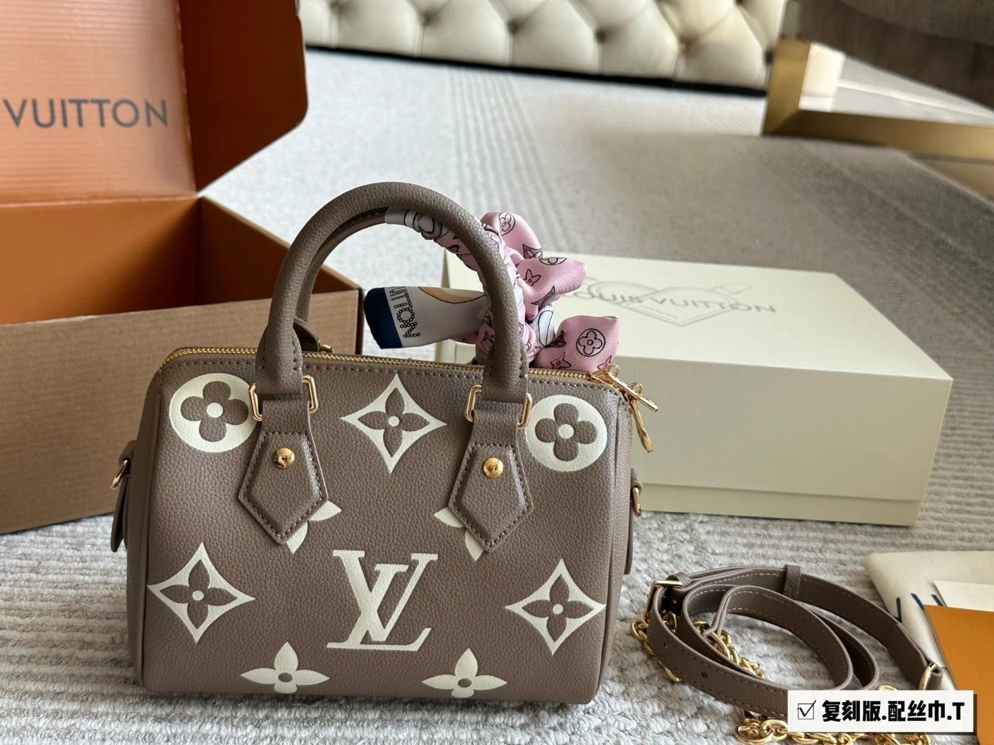 Louis Vuitton Speedy 20 Pillow Bag
