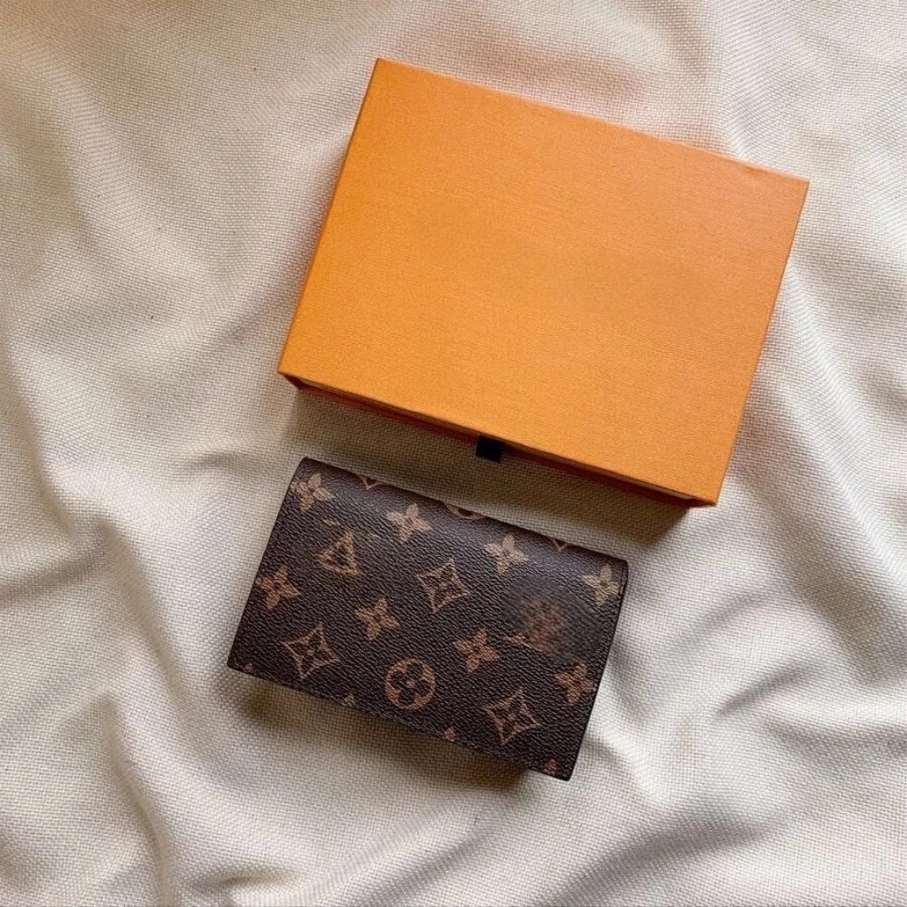 Monogram Multi Slot Short Wallet and Card Holder