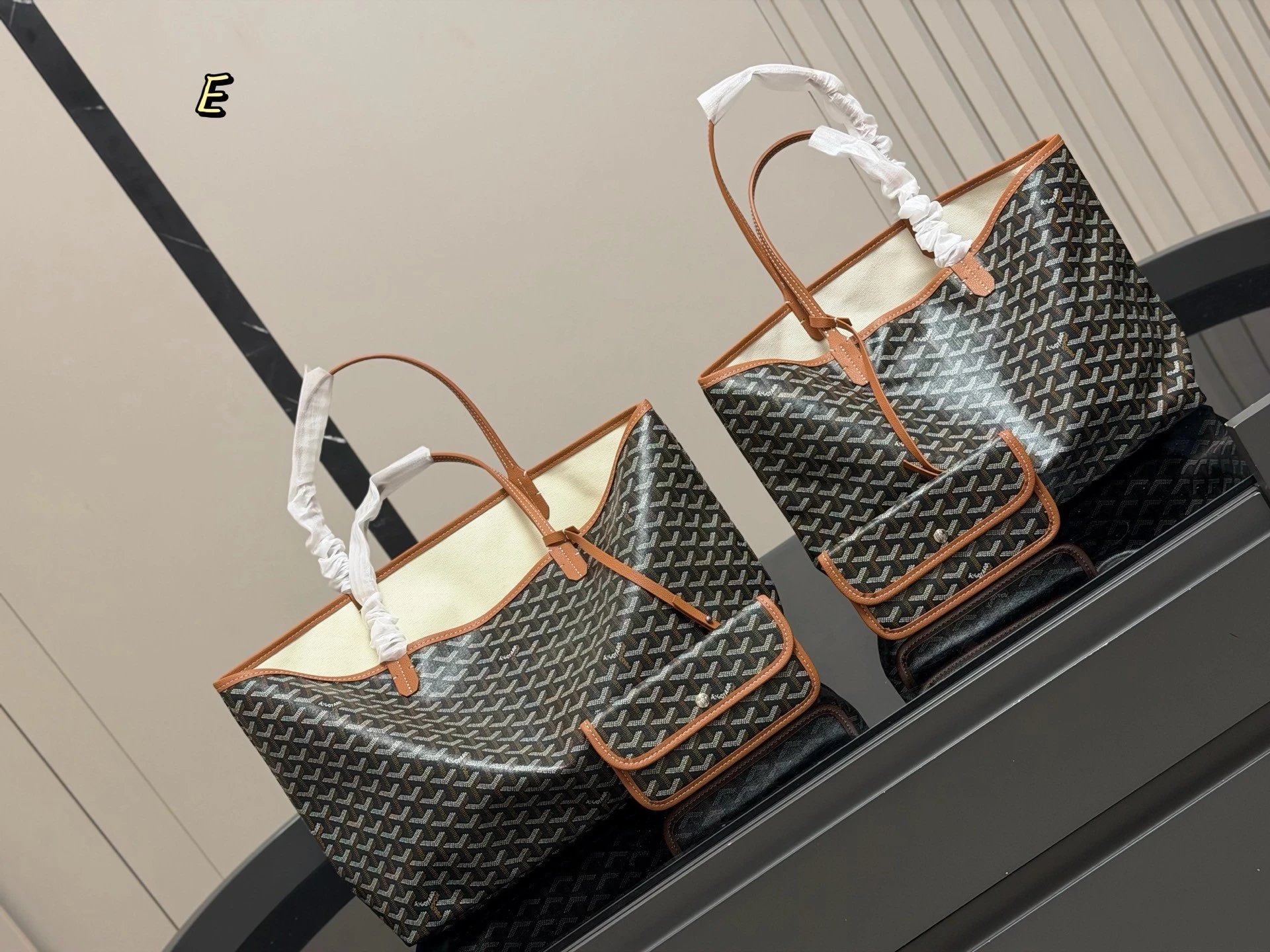 Goyard Single Sided Shopping Tote Bag