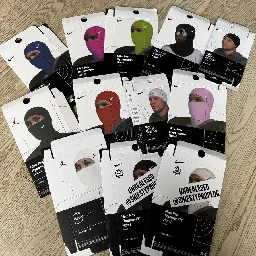 Nike Pro Hyperwarm Balaclava