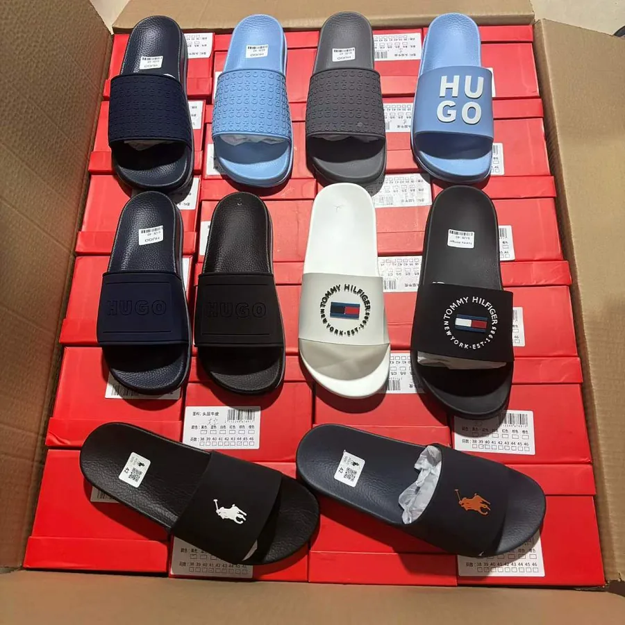 Hugo Tommy Polo Logo Slides