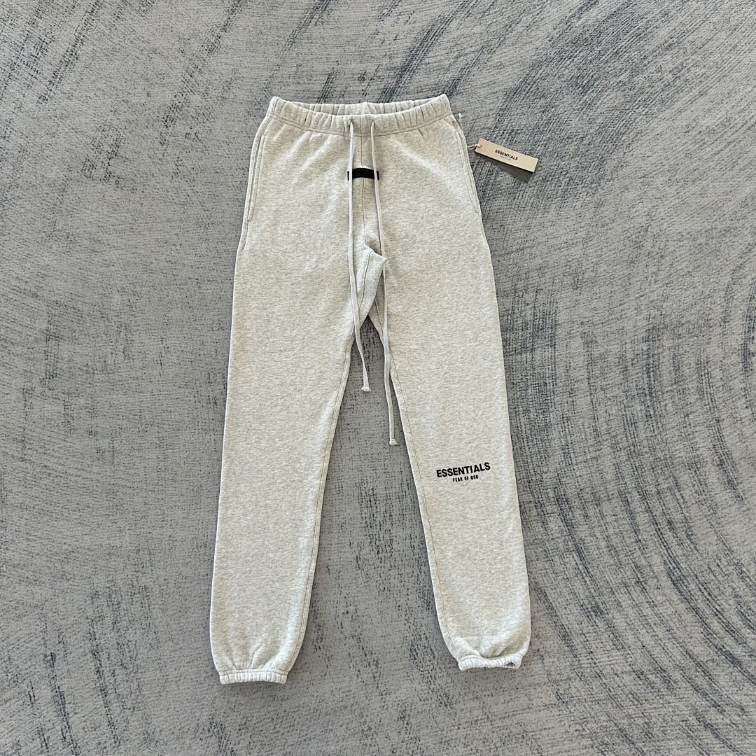 Ess*ntials sweatpants 22sEss*ntials Hoodie 22s