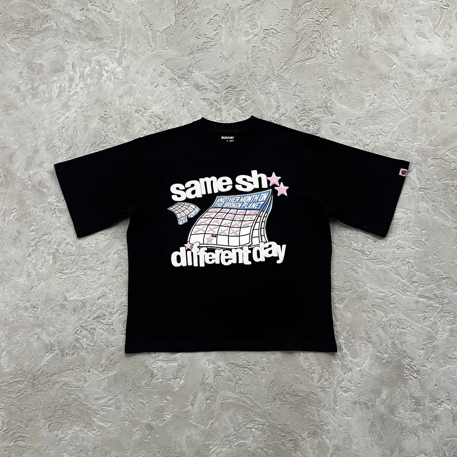 BP Different Day T-Shirt Midnight Black