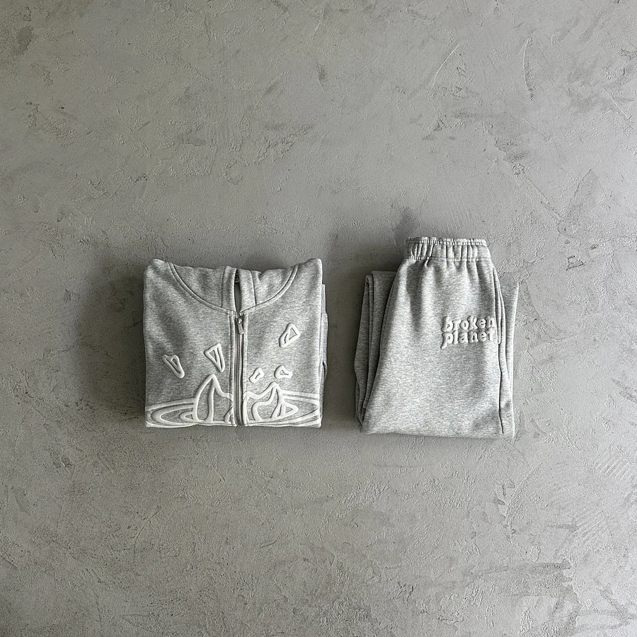 zip up suit-flecking gray