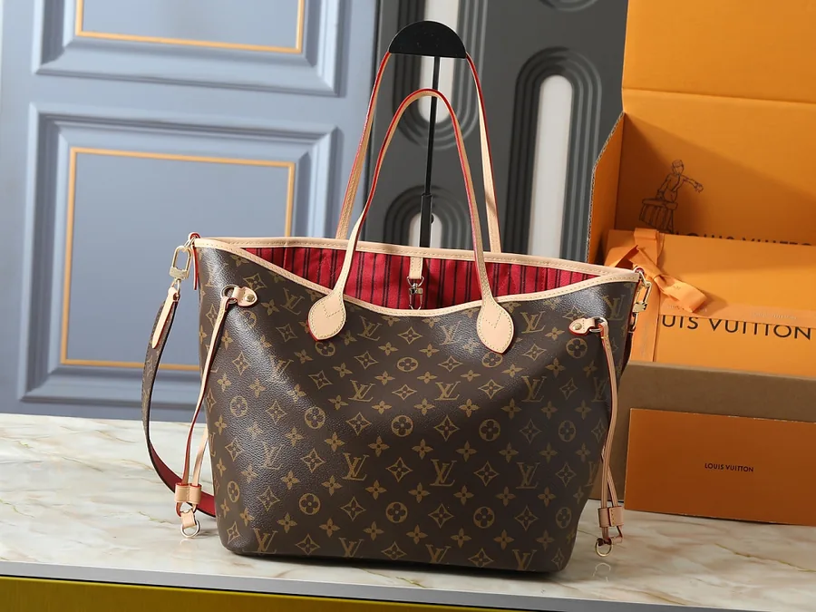 Louis Vuitton Neverfull MM Tote (Cherry)