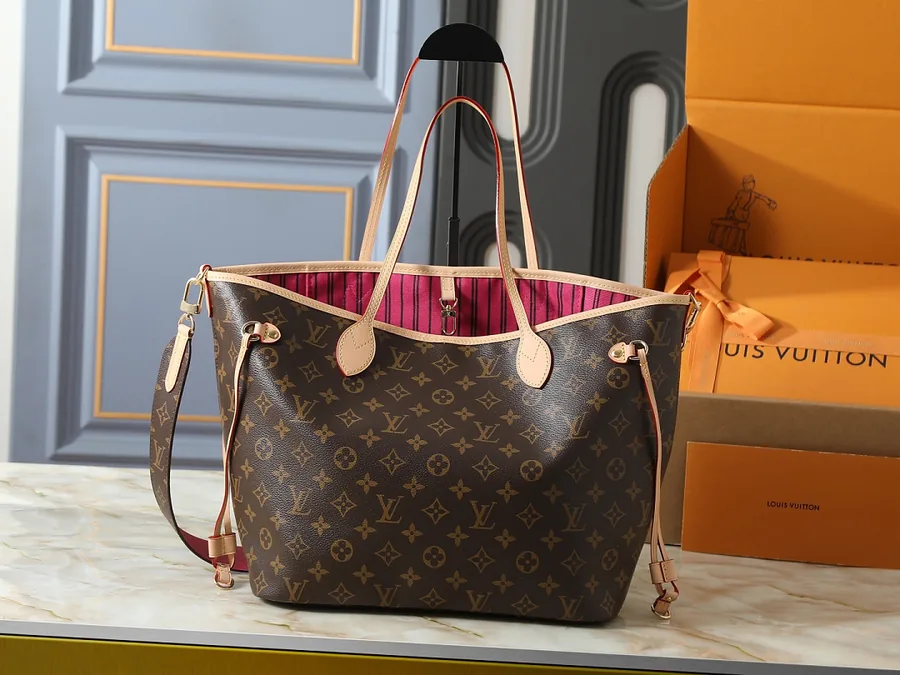 LV Neverfull MM Tote + Pouch (Pink)