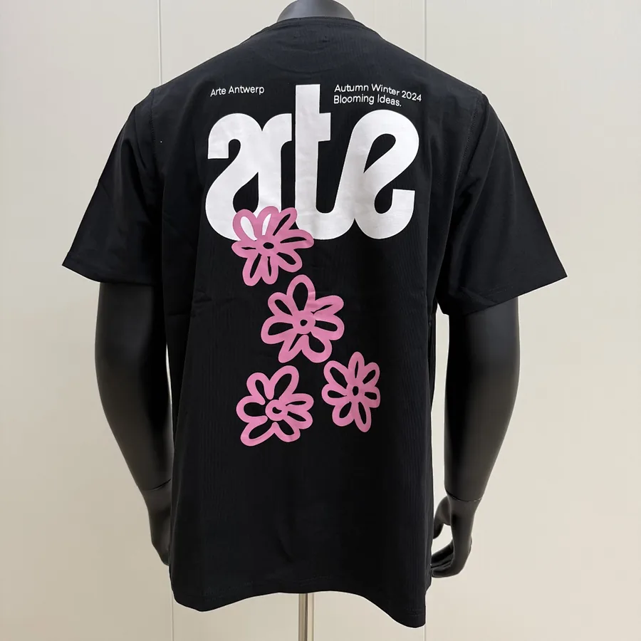 Arte tee