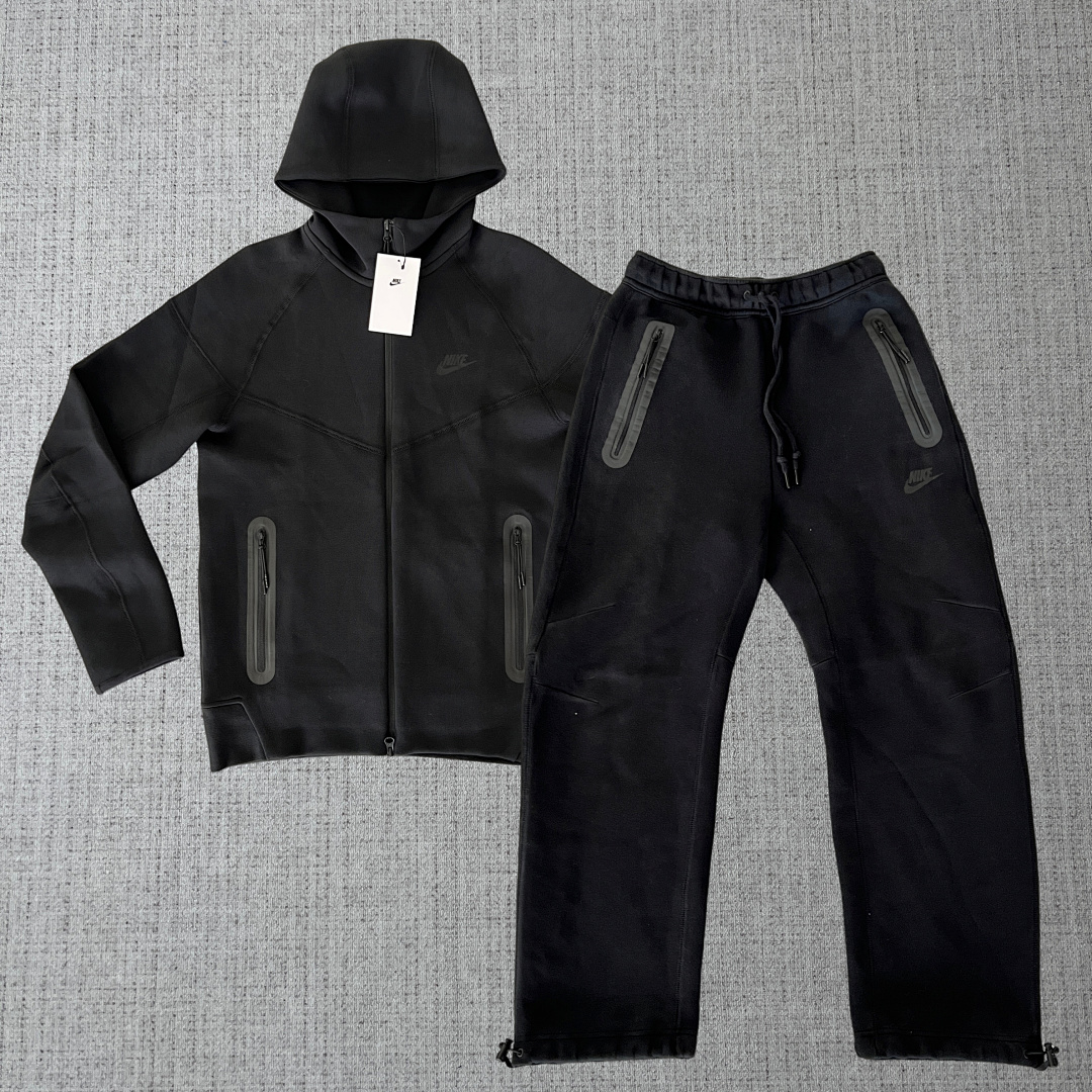 NK tech fleece classic baggy tracksuit