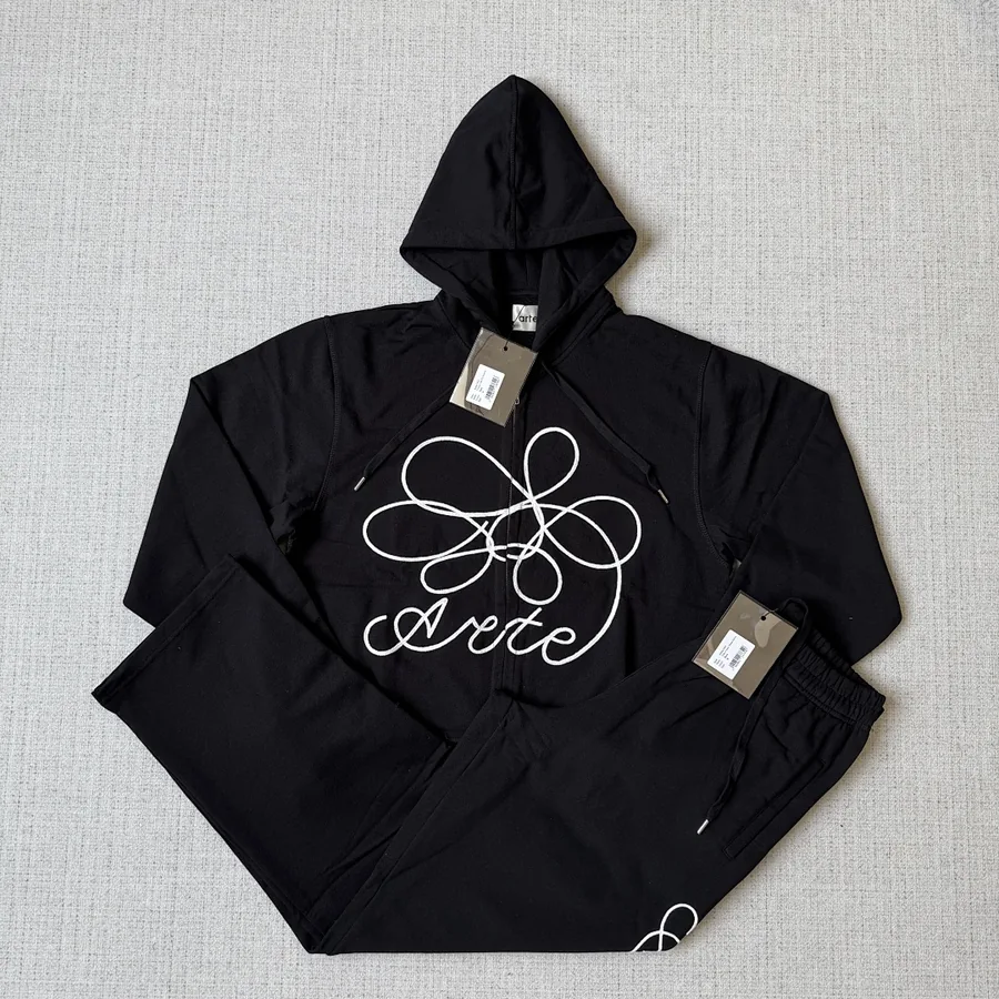Arte hoodie and pants
