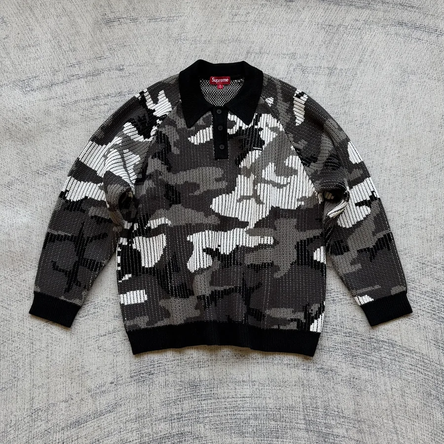 Supreme sweater