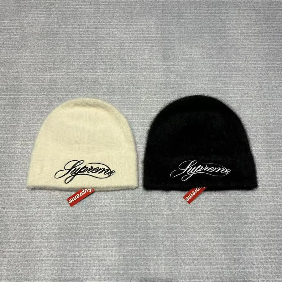 SupremexKANGOL FW25 Week 6 Furgora Script Beanie