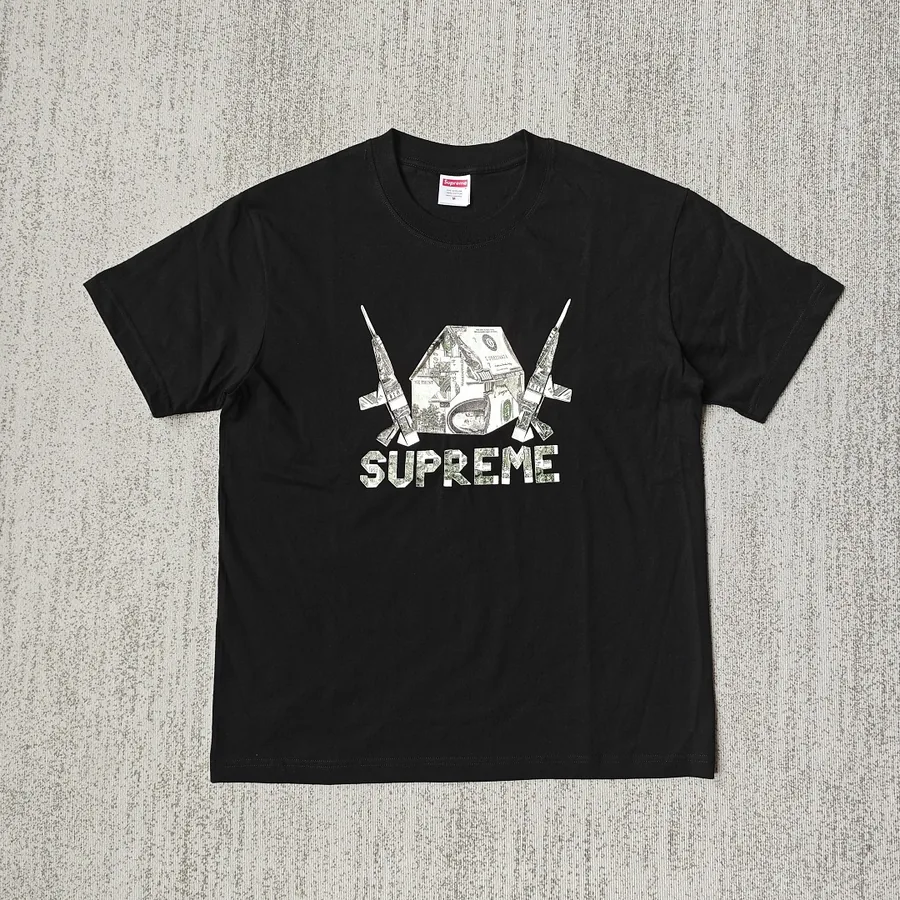 Supreme tee