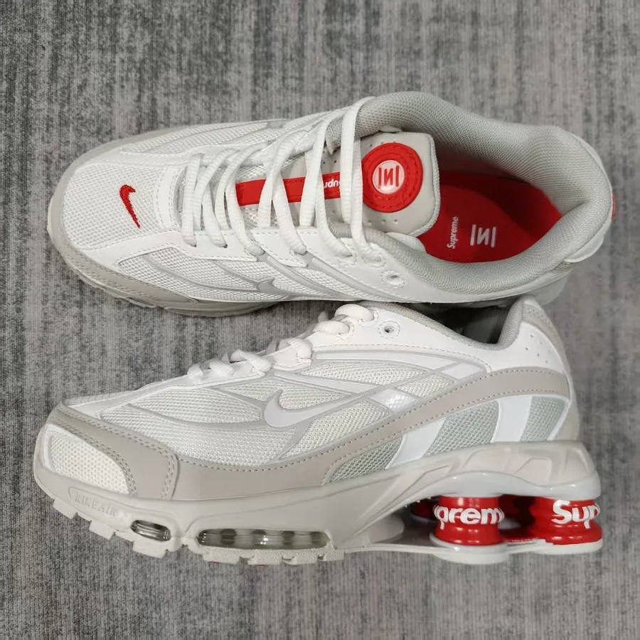 Nike Shox Supreme Undefeated Sneakers