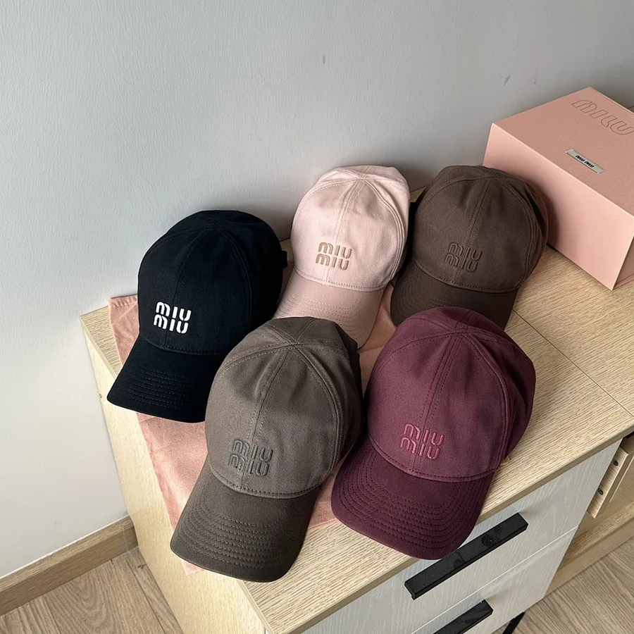 hat