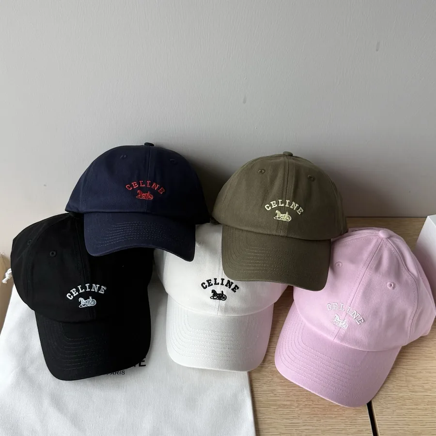 hats