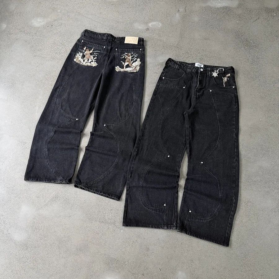 Embroidered Baggy Jeans