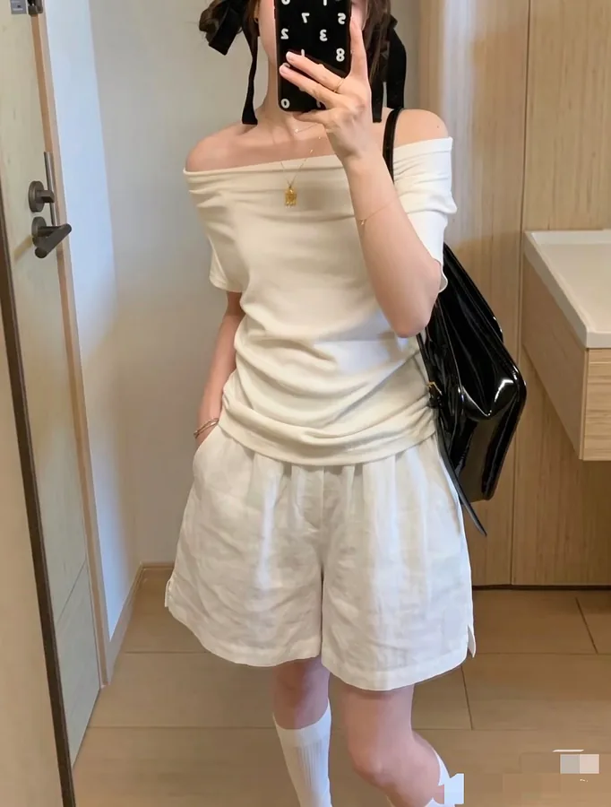 Womens Lined Linen Shorts