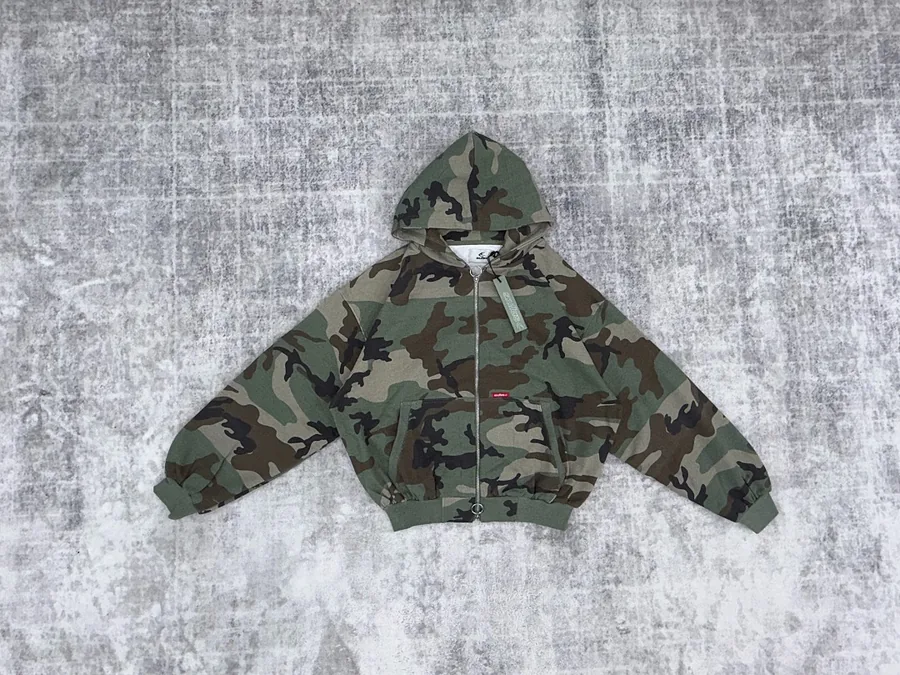 Circle Zip Camo Sweatshirt