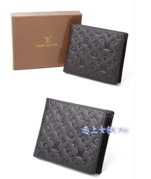 Embossed Logo Leather Short Wallet