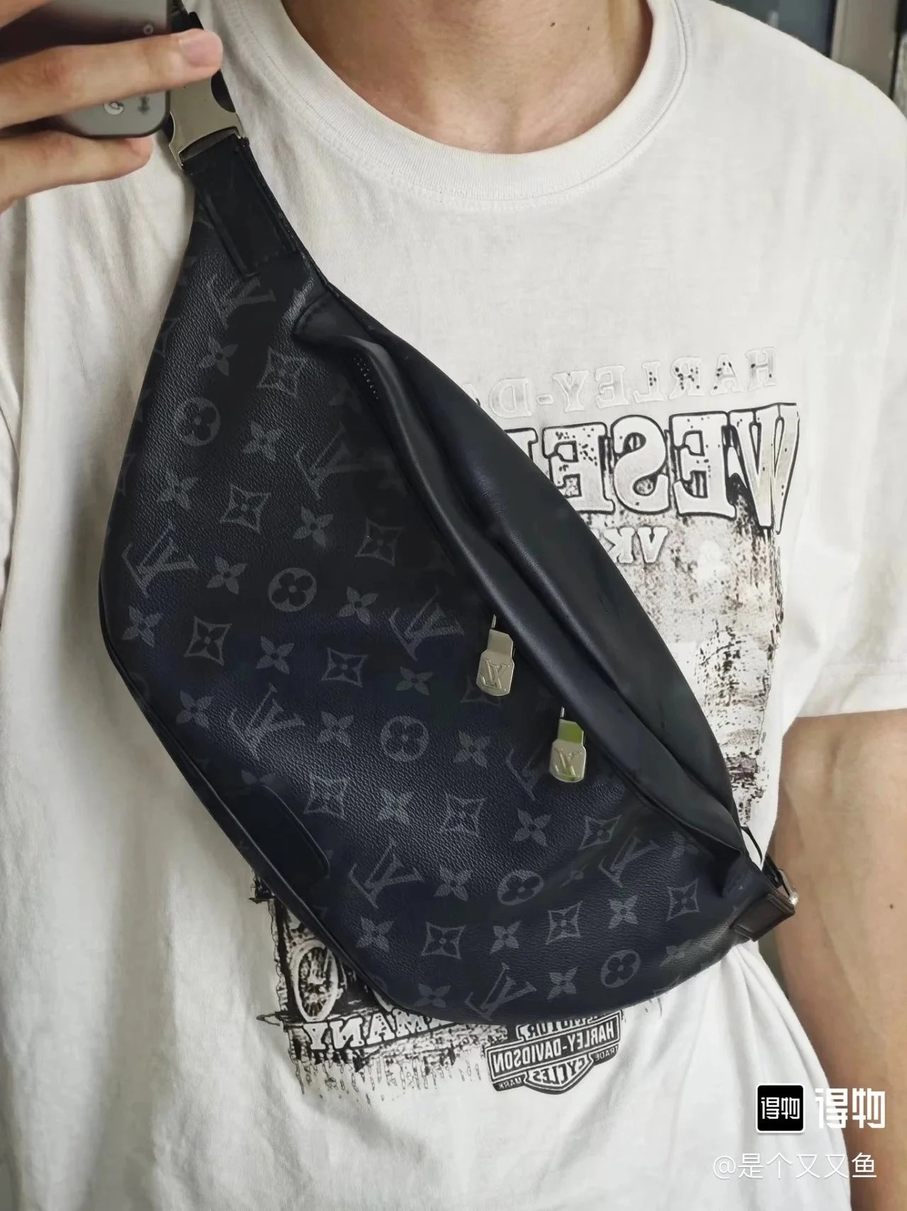 discovery black monogram motorcycle chest bag -b110105